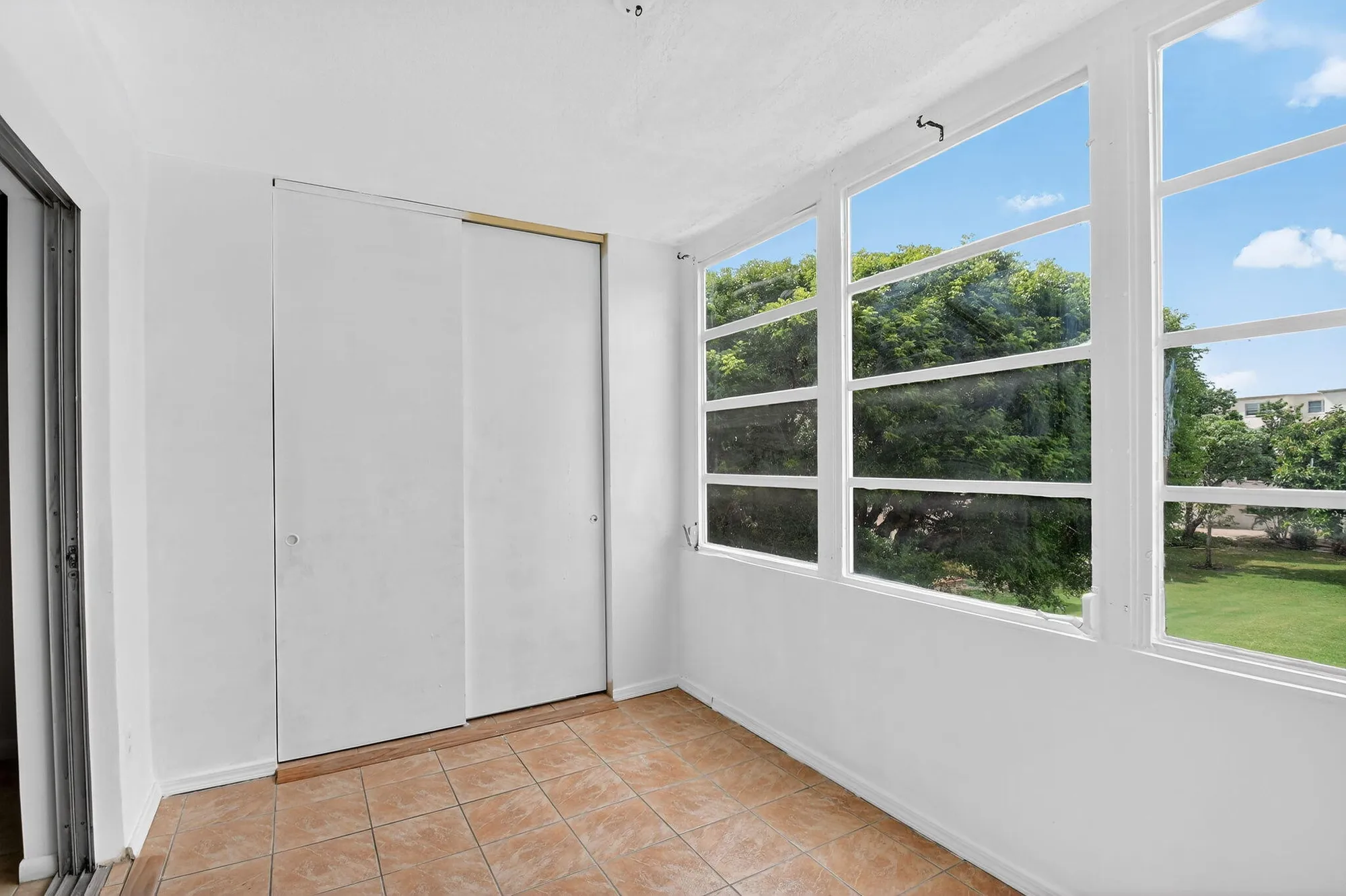 Property Slideshow image 35 of 48 | 2615 ne 3rd ct apt 315, Boynton Beach, FL, 33435