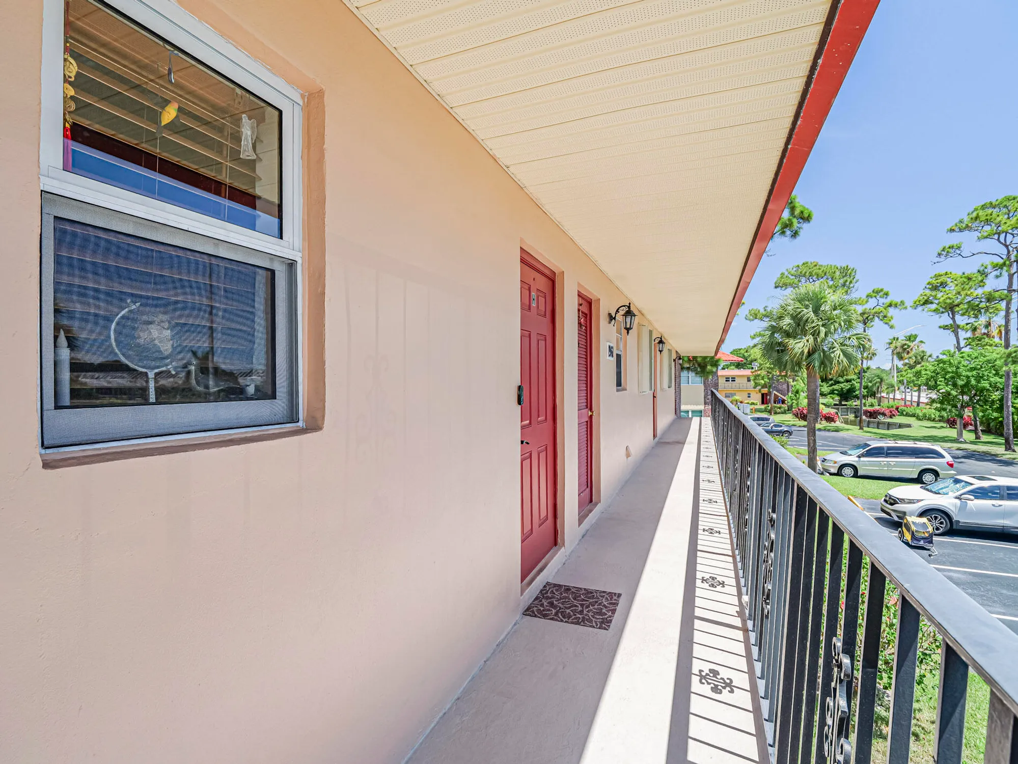 Property Slideshow image 6 of 58 | 1961 sw palm city rd h, Stuart, FL, 34994