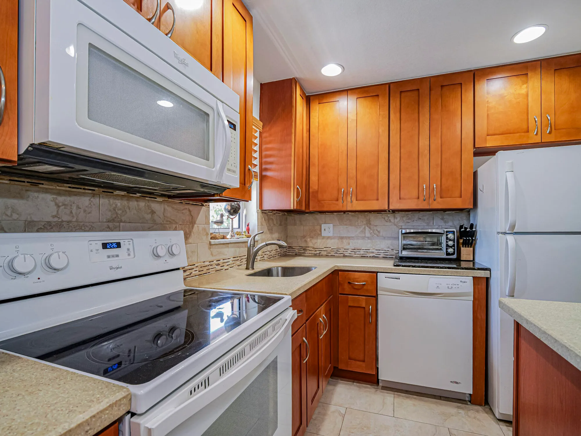 Property Slideshow image 18 of 58 | 1961 sw palm city rd h, Stuart, FL, 34994