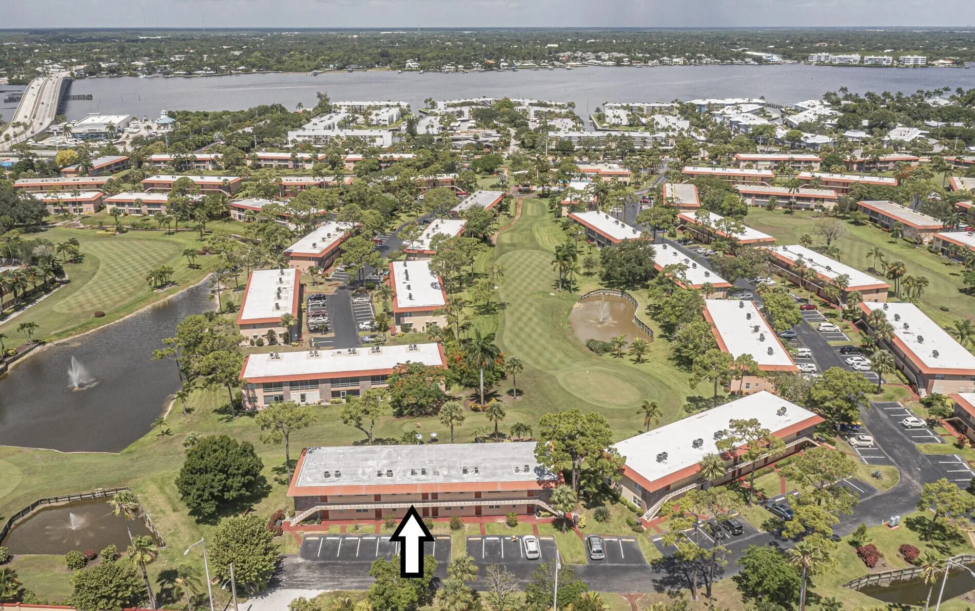 Property Slideshow image 38 of 58 | 1961 sw palm city rd h, Stuart, FL, 34994