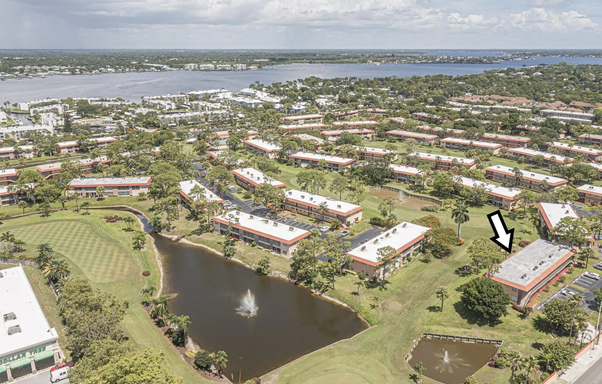 Property Slideshow image 40 of 58 | 1961 sw palm city rd h, Stuart, FL, 34994