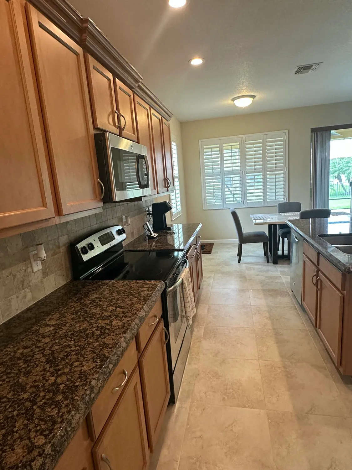 Property Slideshow image 18 of 44 | 11922 sw crestwood cir, Port Saint Lucie, FL, 34987