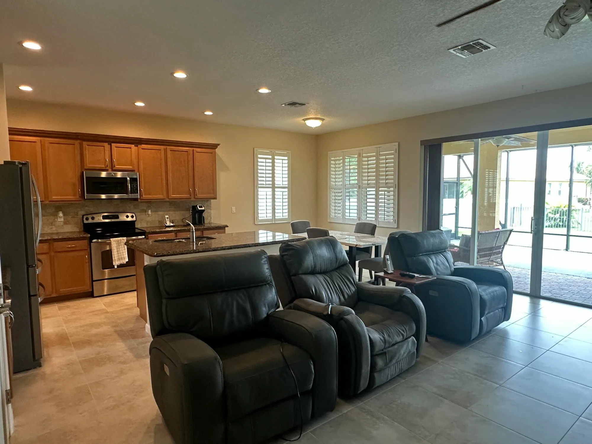 Property Slideshow image 6 of 44 | 11922 sw crestwood cir, Port Saint Lucie, FL, 34987