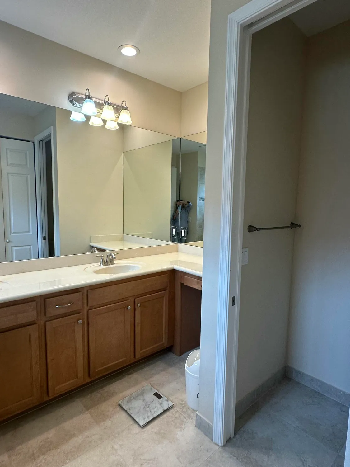 Property Slideshow image 14 of 44 | 11922 sw crestwood cir, Port Saint Lucie, FL, 34987