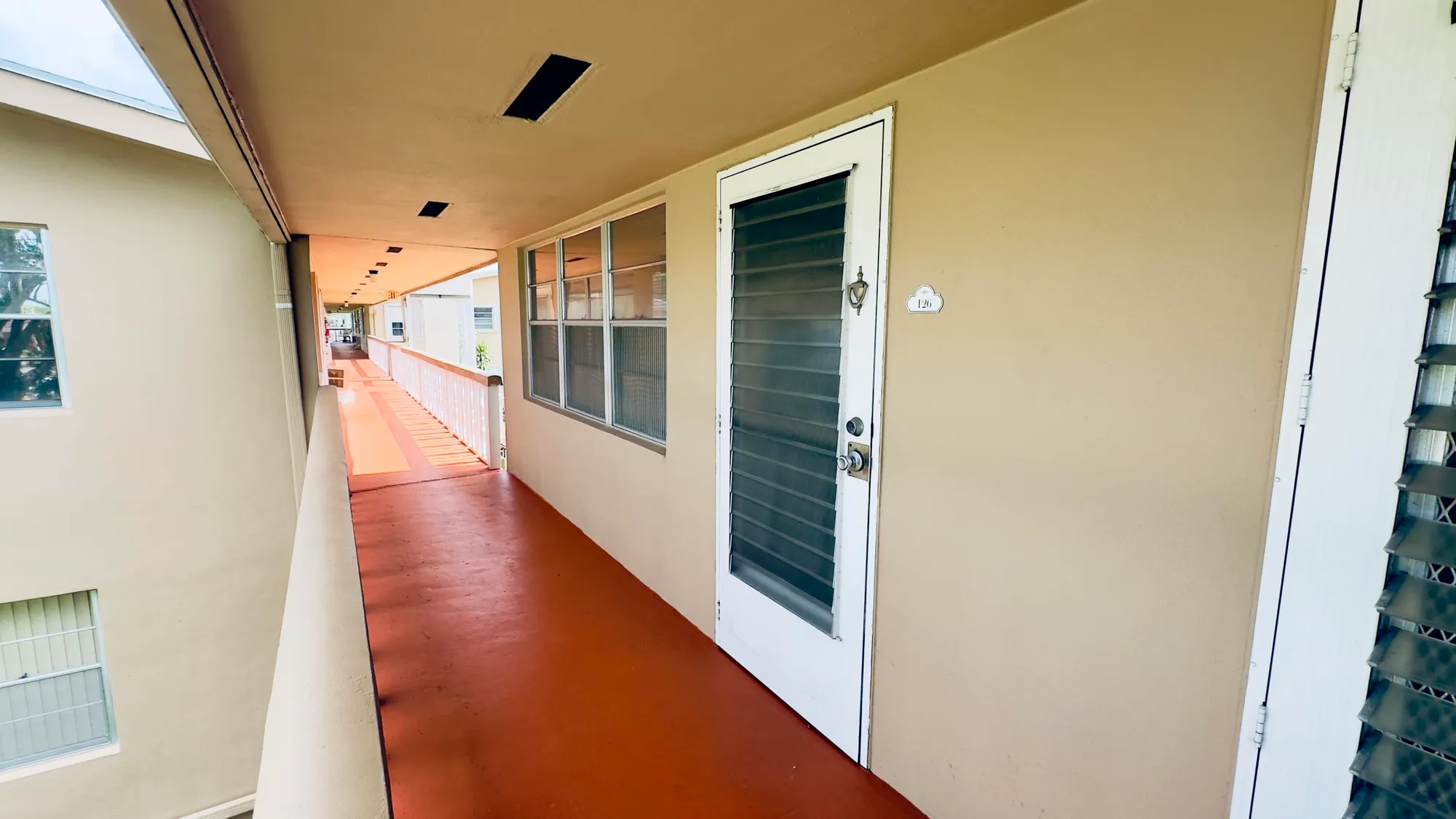 Property Slideshow image 1 of 30 | 126 bedford e unit e, West Palm Beach, FL, 33417