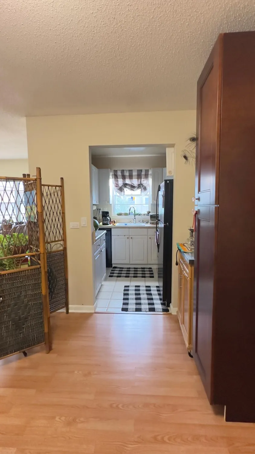 Property Slideshow image 9 of 30 | 126 bedford e unit e, West Palm Beach, FL, 33417