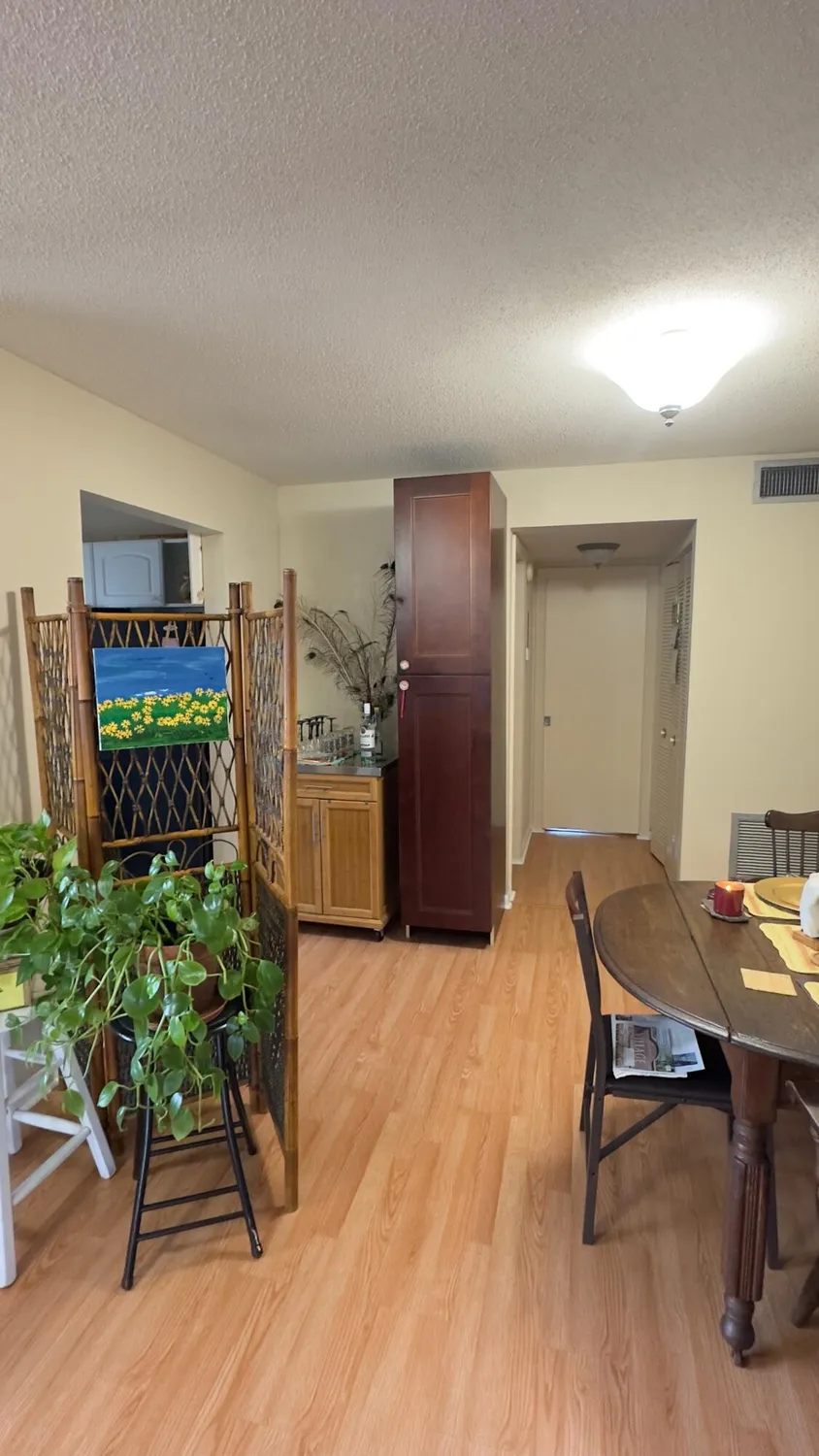 Property Slideshow image 10 of 30 | 126 bedford e unit e, West Palm Beach, FL, 33417