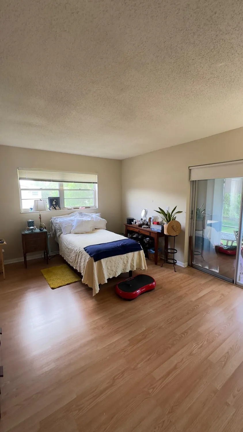 Property Slideshow image 21 of 30 | 126 bedford e unit e, West Palm Beach, FL, 33417