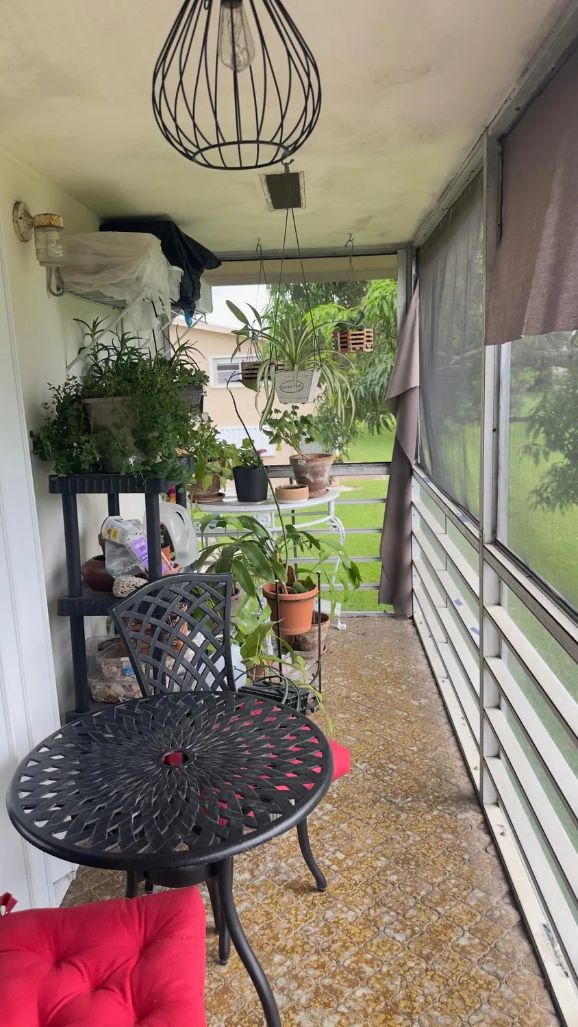 Property Slideshow image 25 of 30 | 126 bedford e unit e, West Palm Beach, FL, 33417