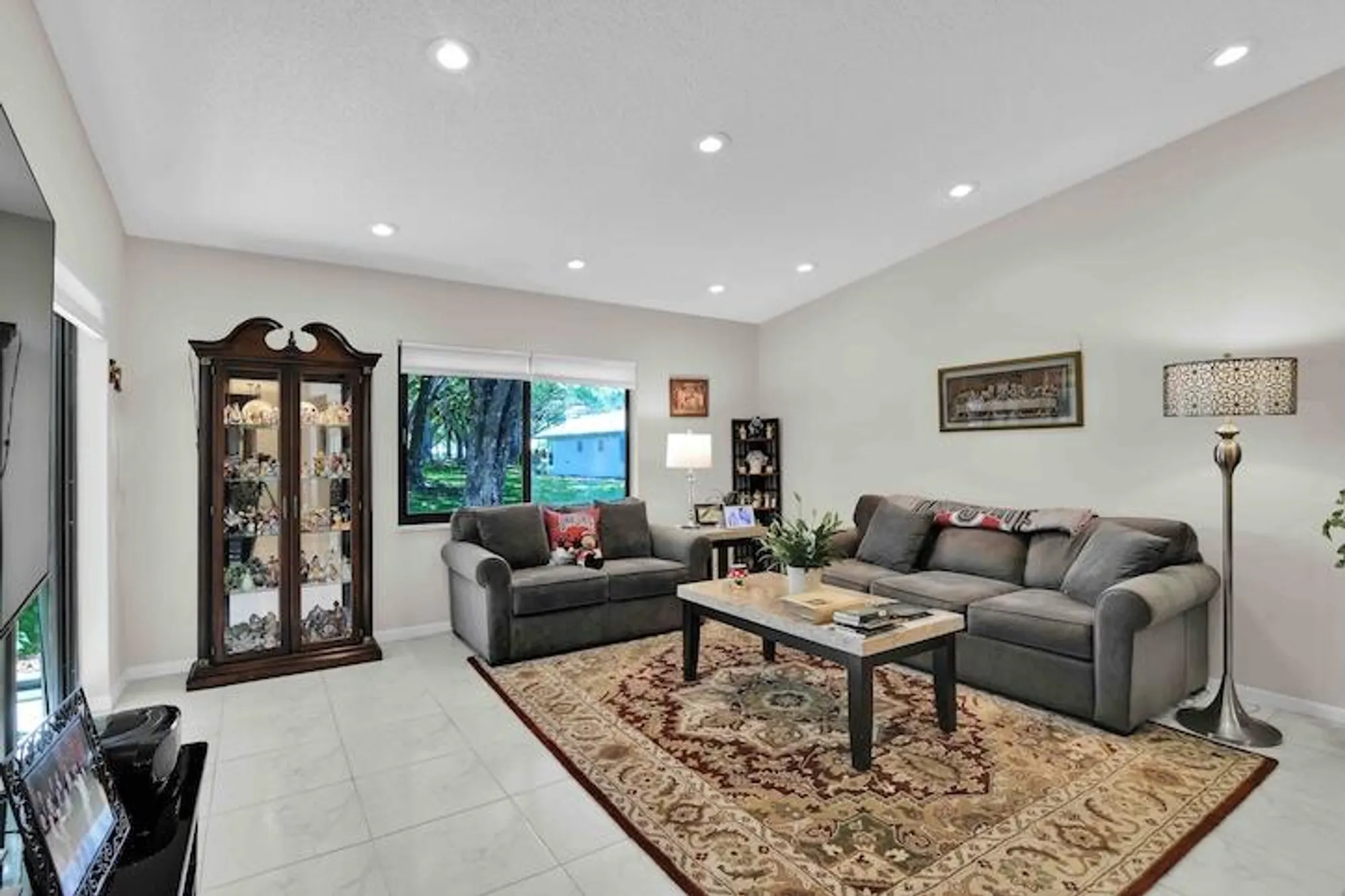 Property Slideshow image 14 of 41 | 18619 breezy palm way, Boca Raton, FL, 33496