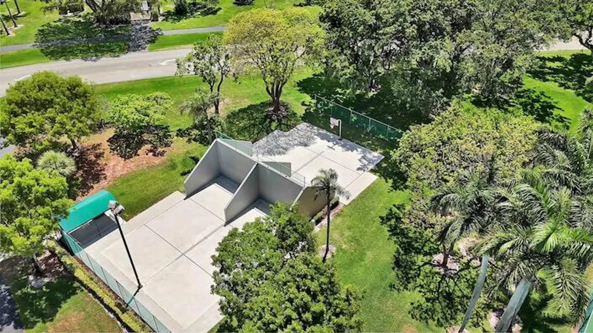 Property Slideshow image 39 of 41 | 18619 breezy palm way, Boca Raton, FL, 33496