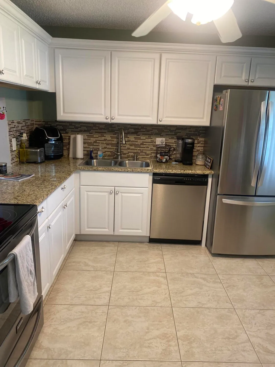 Property Slideshow image 6 of 18 | 121 lake rebecca dr, West Palm Beach, FL, 33411