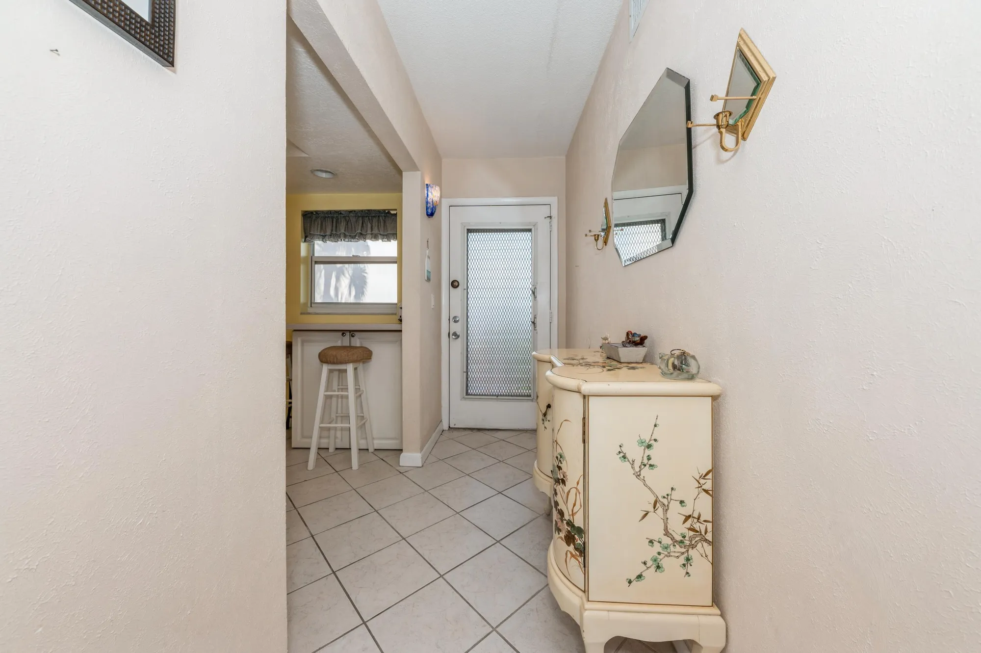 Property Slideshow image 22 of 42 | 230 ne 26th ave apt 213, Boynton Beach, FL, 33435