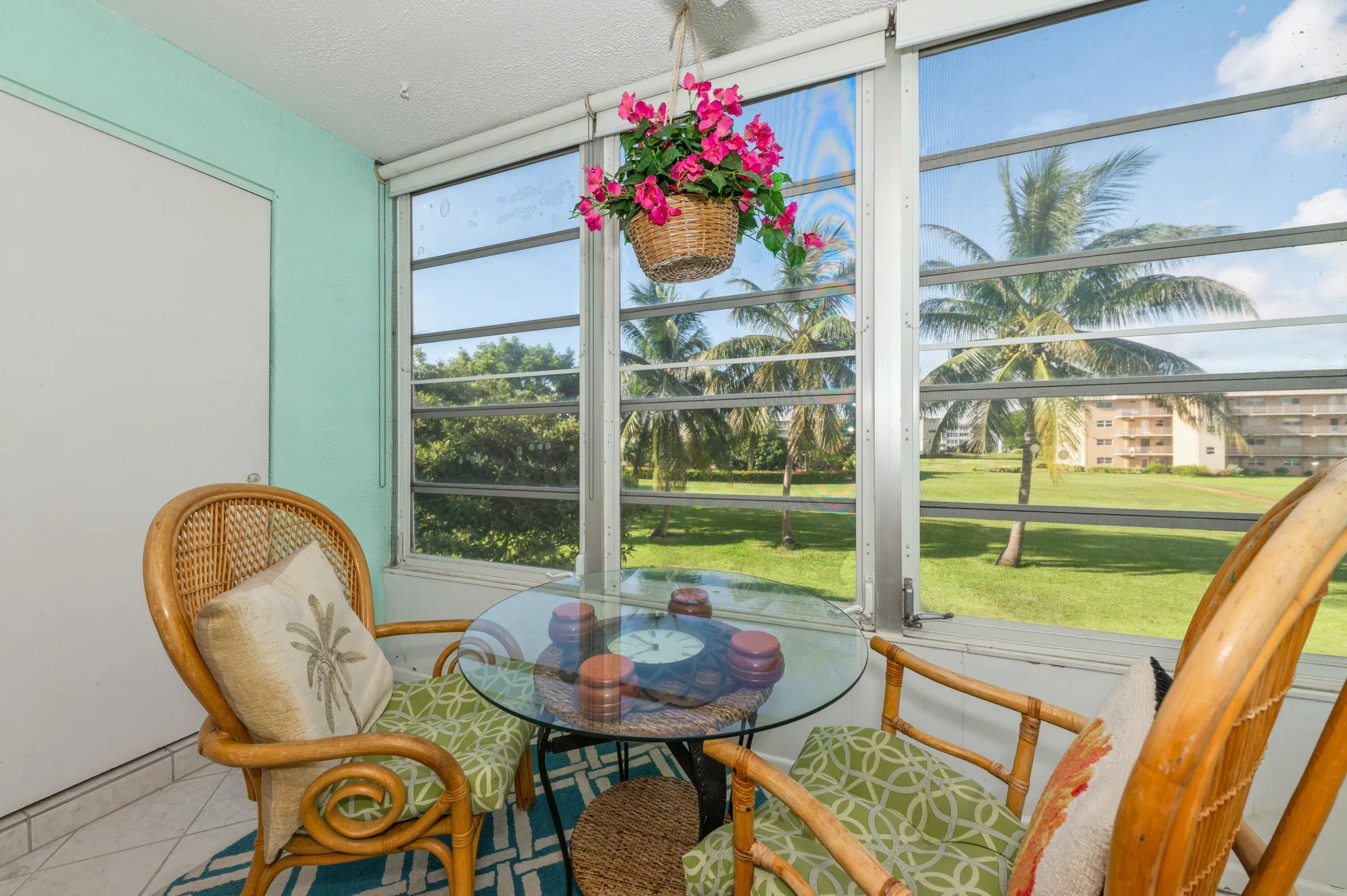 Property Slideshow image 4 of 42 | 230 ne 26th ave apt 213, Boynton Beach, FL, 33435