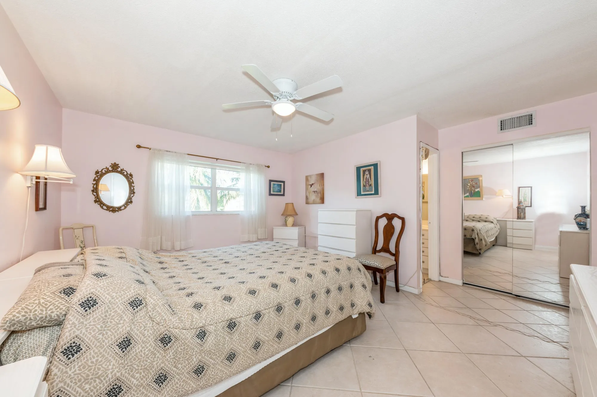 Property Slideshow image 18 of 42 | 230 ne 26th ave apt 213, Boynton Beach, FL, 33435