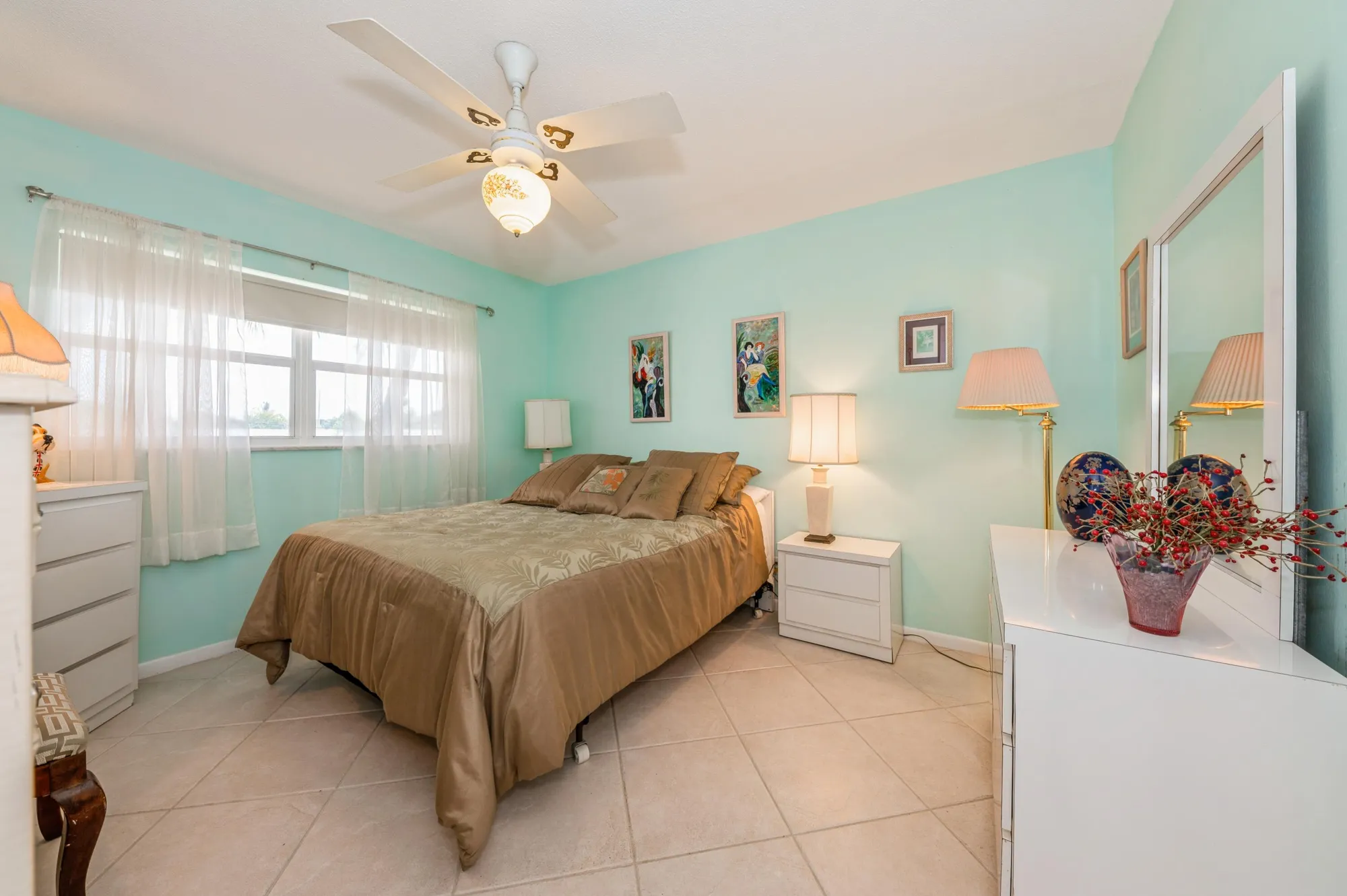 Property Slideshow image 20 of 42 | 230 ne 26th ave apt 213, Boynton Beach, FL, 33435
