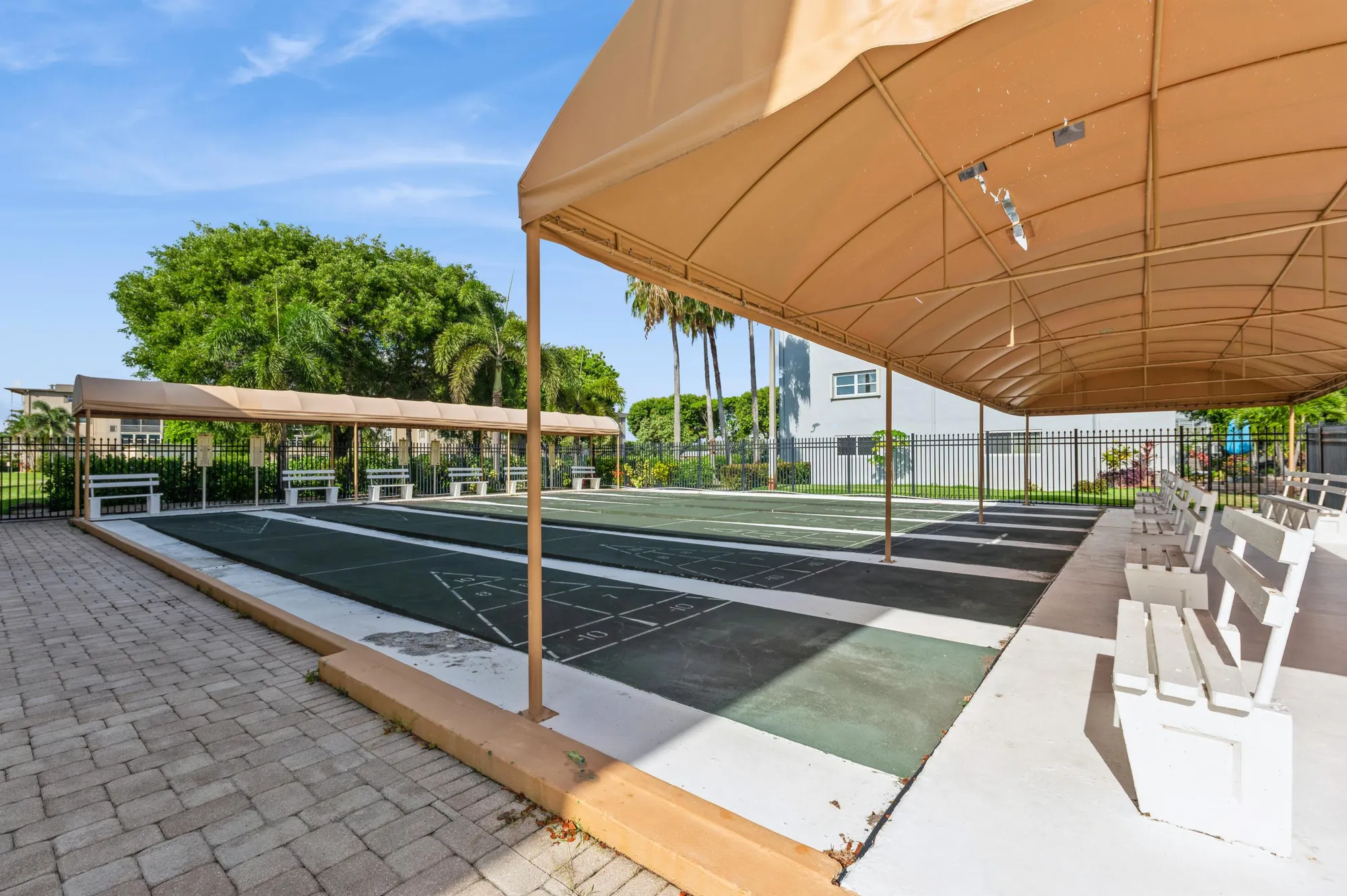 Property Slideshow image 31 of 42 | 230 ne 26th ave apt 213, Boynton Beach, FL, 33435