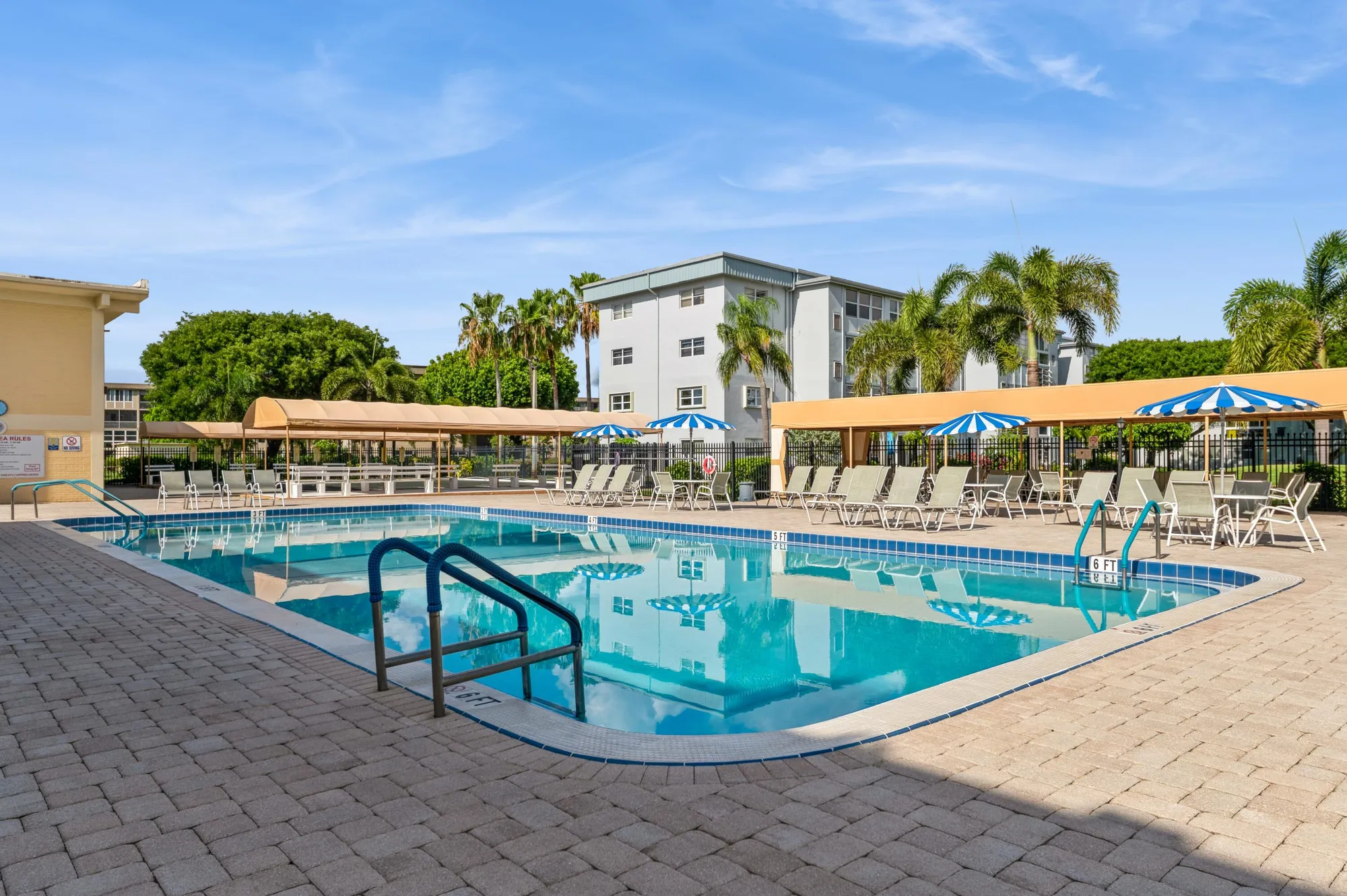 Property Slideshow image 33 of 42 | 230 ne 26th ave apt 213, Boynton Beach, FL, 33435
