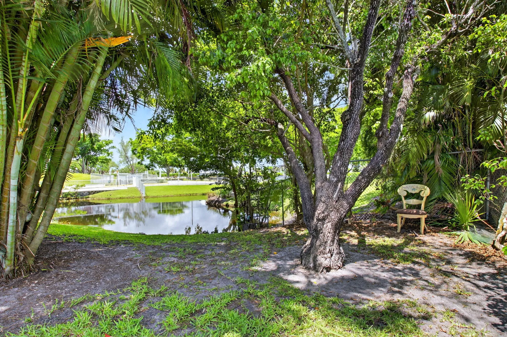 Property Slideshow image 27 of 42 | 102 normandy ln c, Delray Beach, FL, 33484