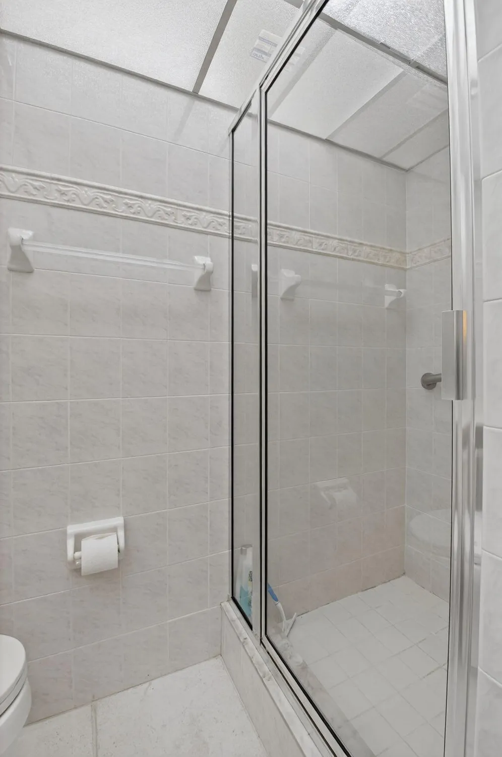 Property Slideshow image 15 of 42 | 102 normandy ln c, Delray Beach, FL, 33484