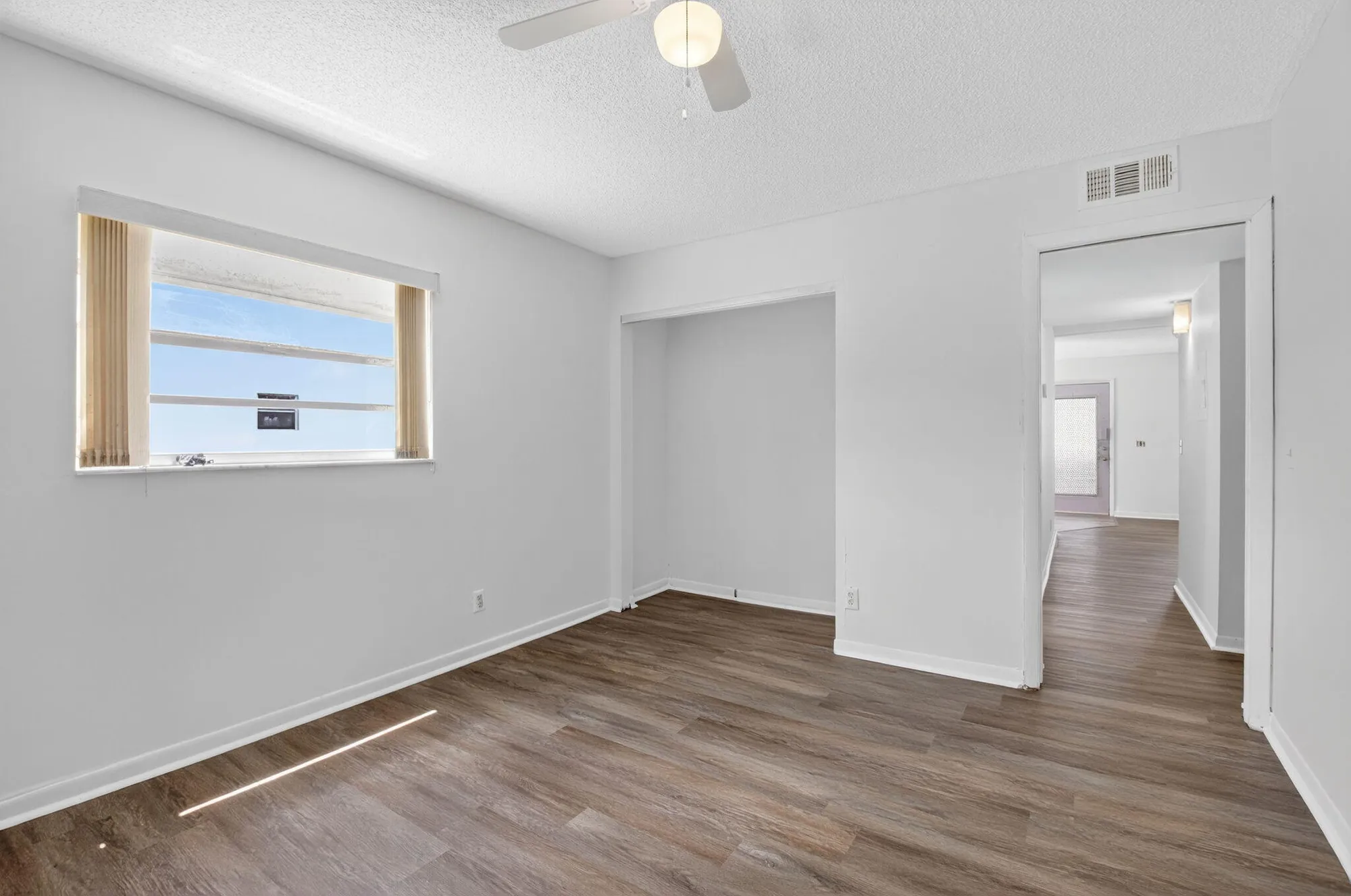 Property Slideshow image 16 of 42 | 102 normandy ln c, Delray Beach, FL, 33484