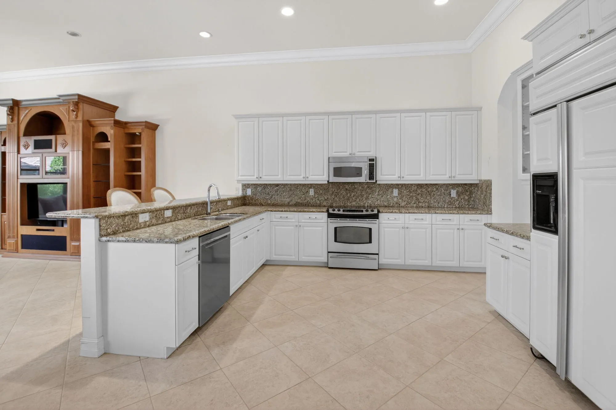 Property Slideshow image 16 of 105 | 7950 via grande, Boynton Beach, FL, 33437