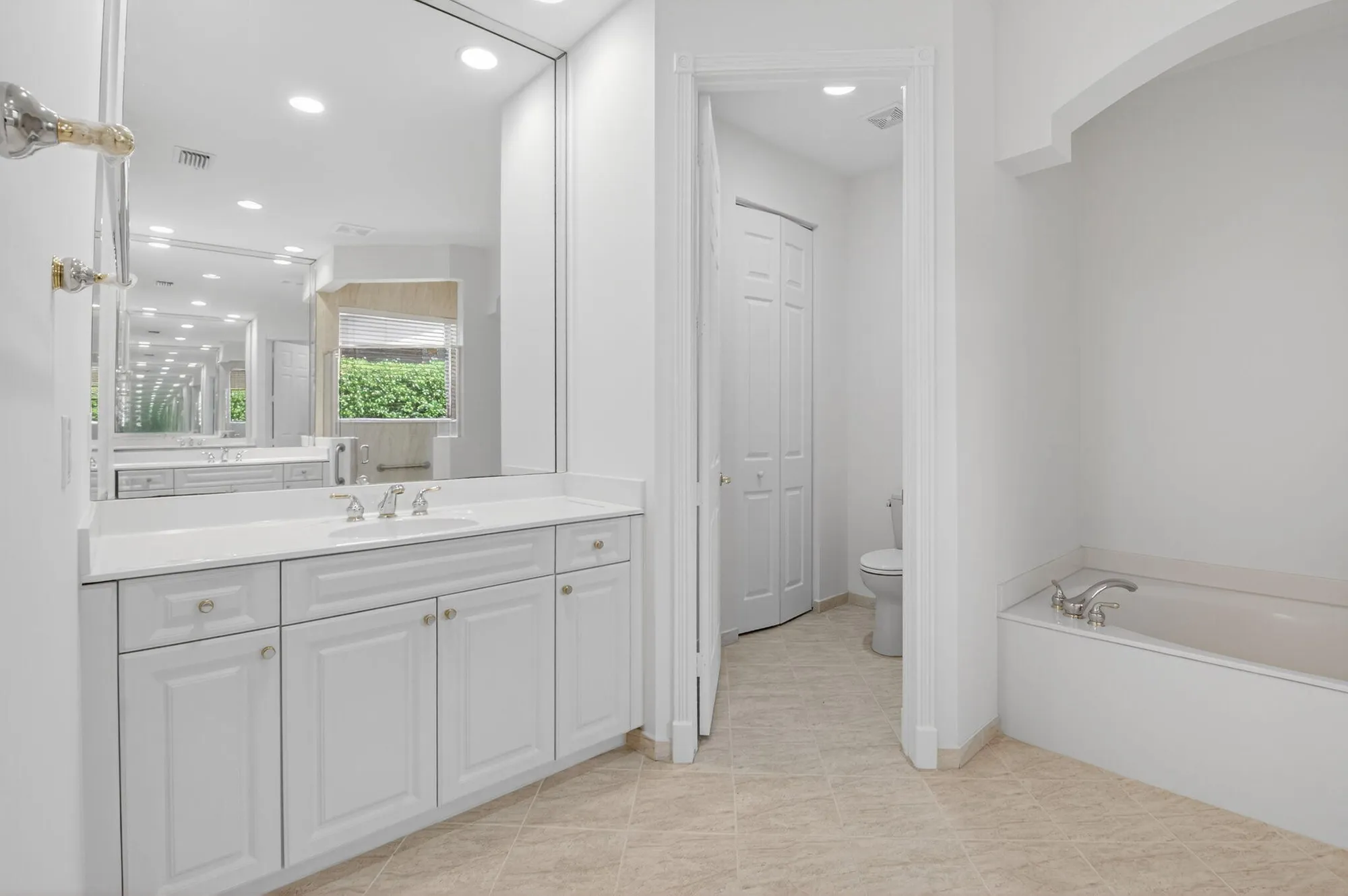 Property Slideshow image 33 of 105 | 7950 via grande, Boynton Beach, FL, 33437