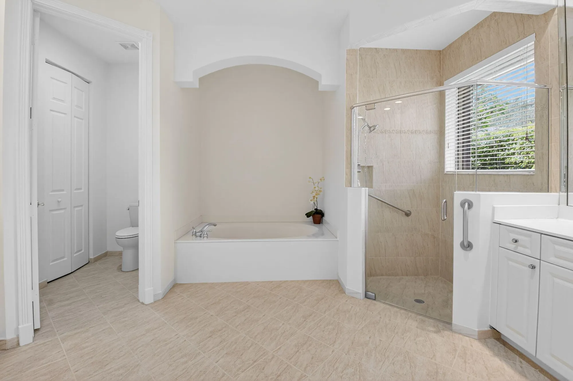 Property Slideshow image 32 of 105 | 7950 via grande, Boynton Beach, FL, 33437