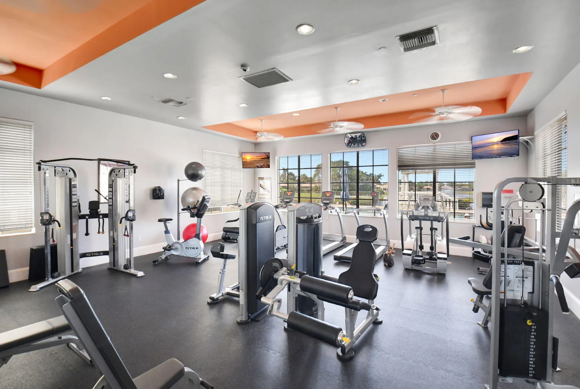 Property Slideshow image 75 of 105 | 7950 via grande, Boynton Beach, FL, 33437