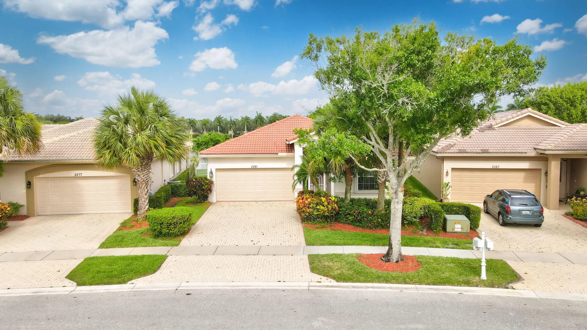 Property Slideshow image 2 of 40 | 2281 egret cove dr, West Palm Beach, FL, 33411