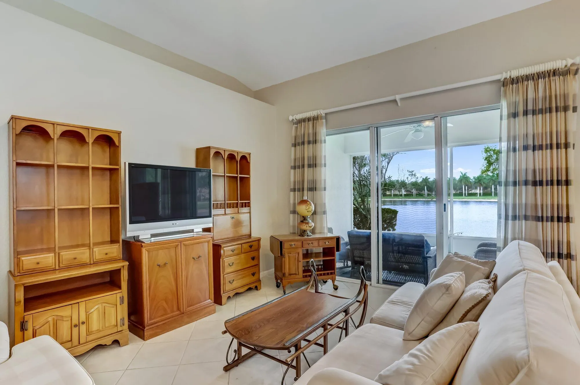 Property Slideshow image 29 of 40 | 2281 egret cove dr, West Palm Beach, FL, 33411