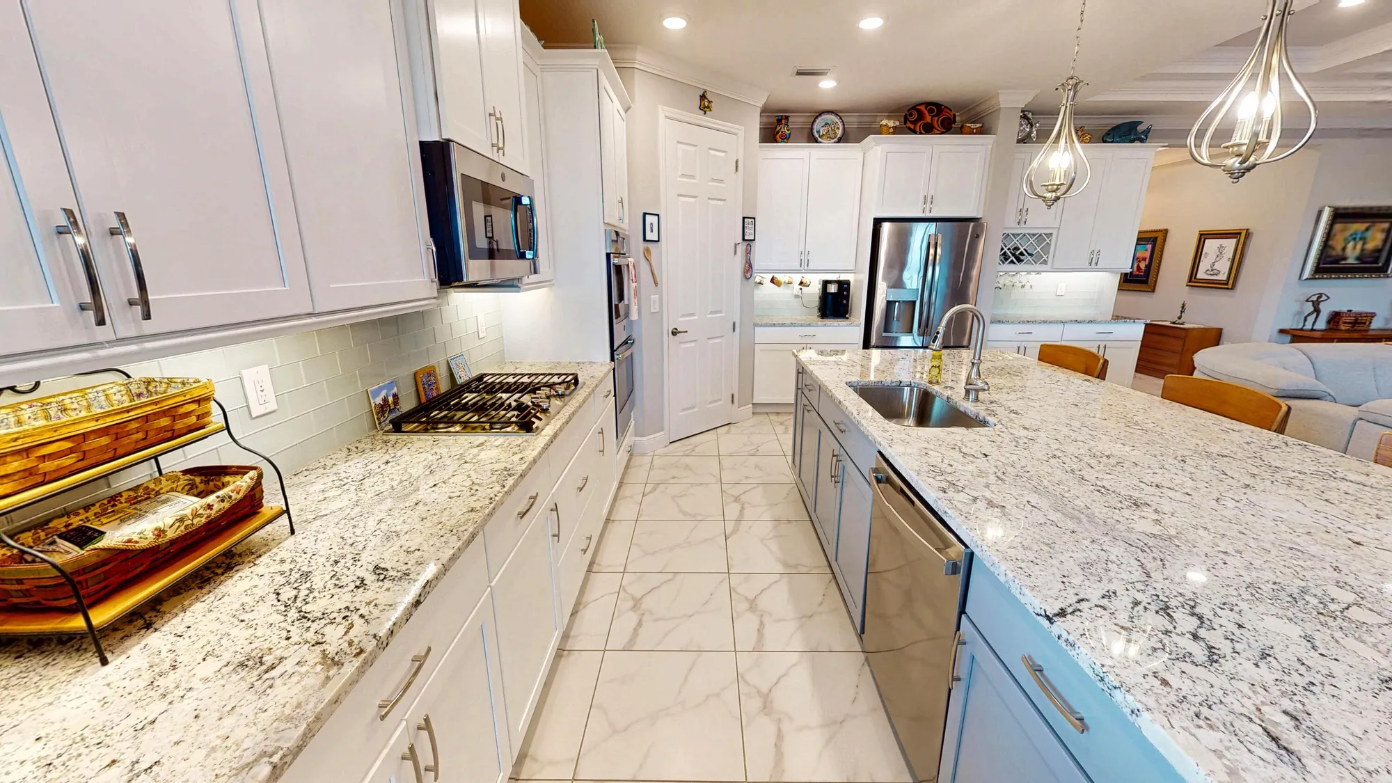Property Slideshow image 14 of 61 | 9997 sw coral tree cir, Port Saint Lucie, FL, 34987