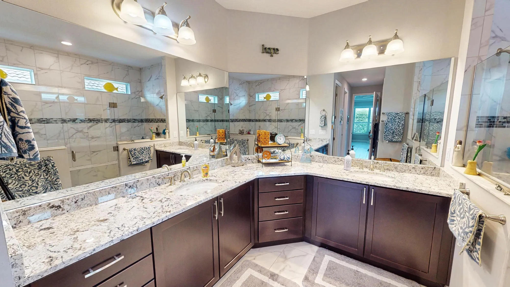 Property Slideshow image 19 of 61 | 9997 sw coral tree cir, Port Saint Lucie, FL, 34987