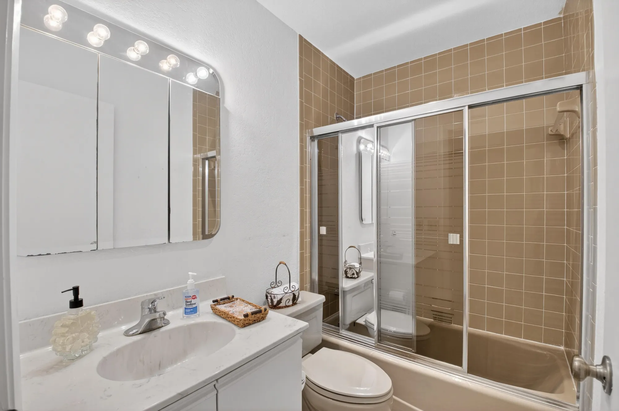 Property Slideshow image 15 of 65 | 2915 nw 14th st, Delray Beach, FL, 33445