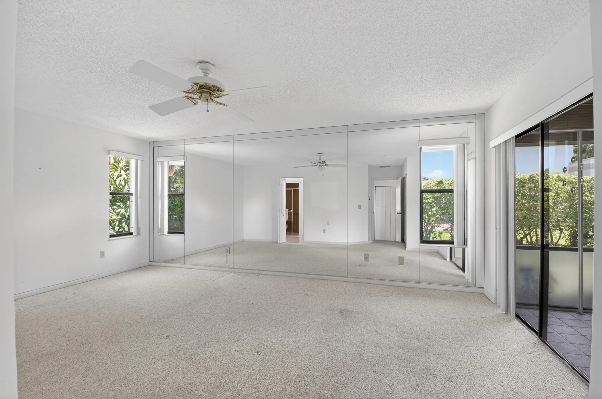Property Slideshow image 16 of 65 | 2915 nw 14th st, Delray Beach, FL, 33445