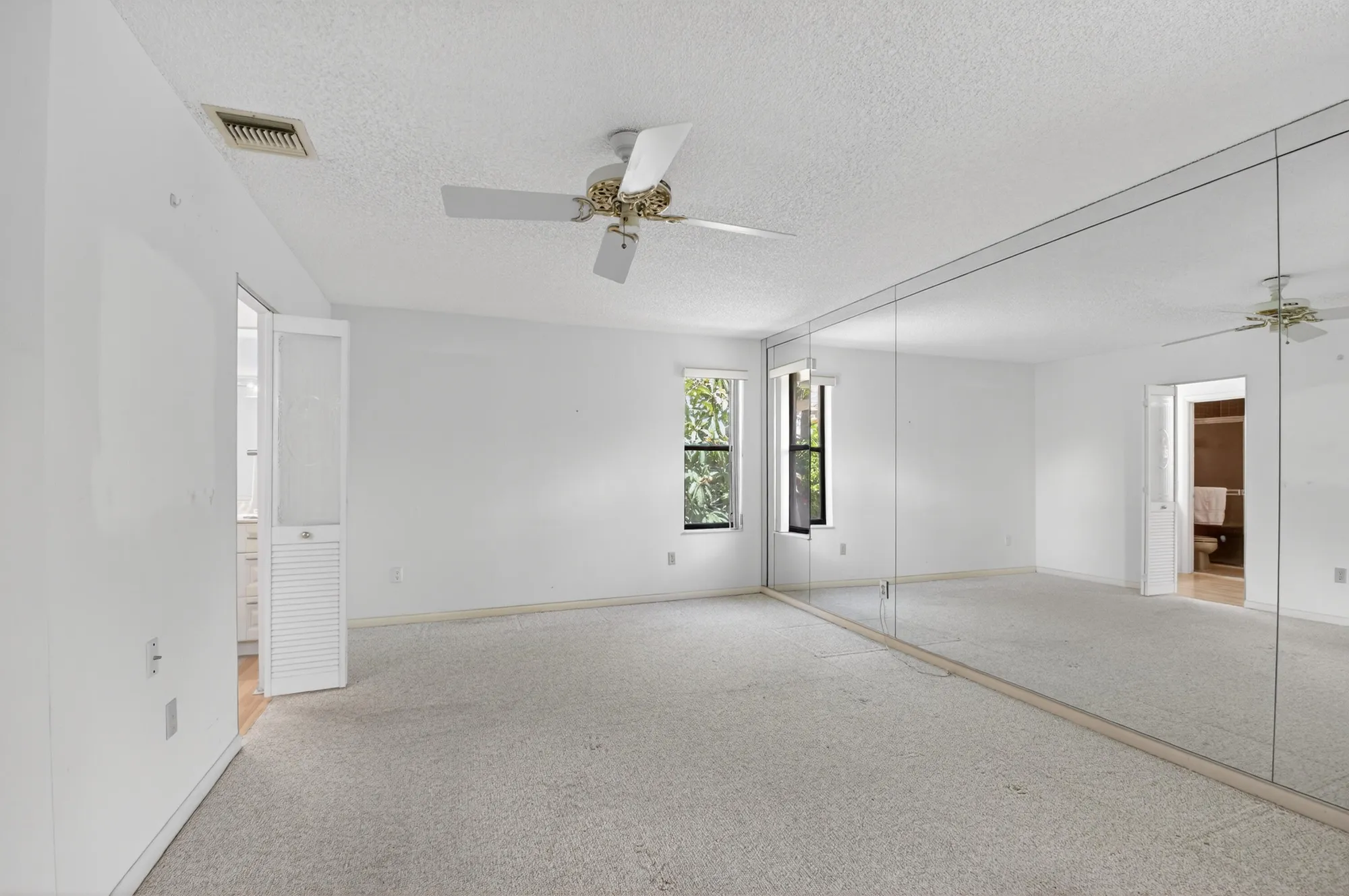 Property Slideshow image 17 of 65 | 2915 nw 14th st, Delray Beach, FL, 33445