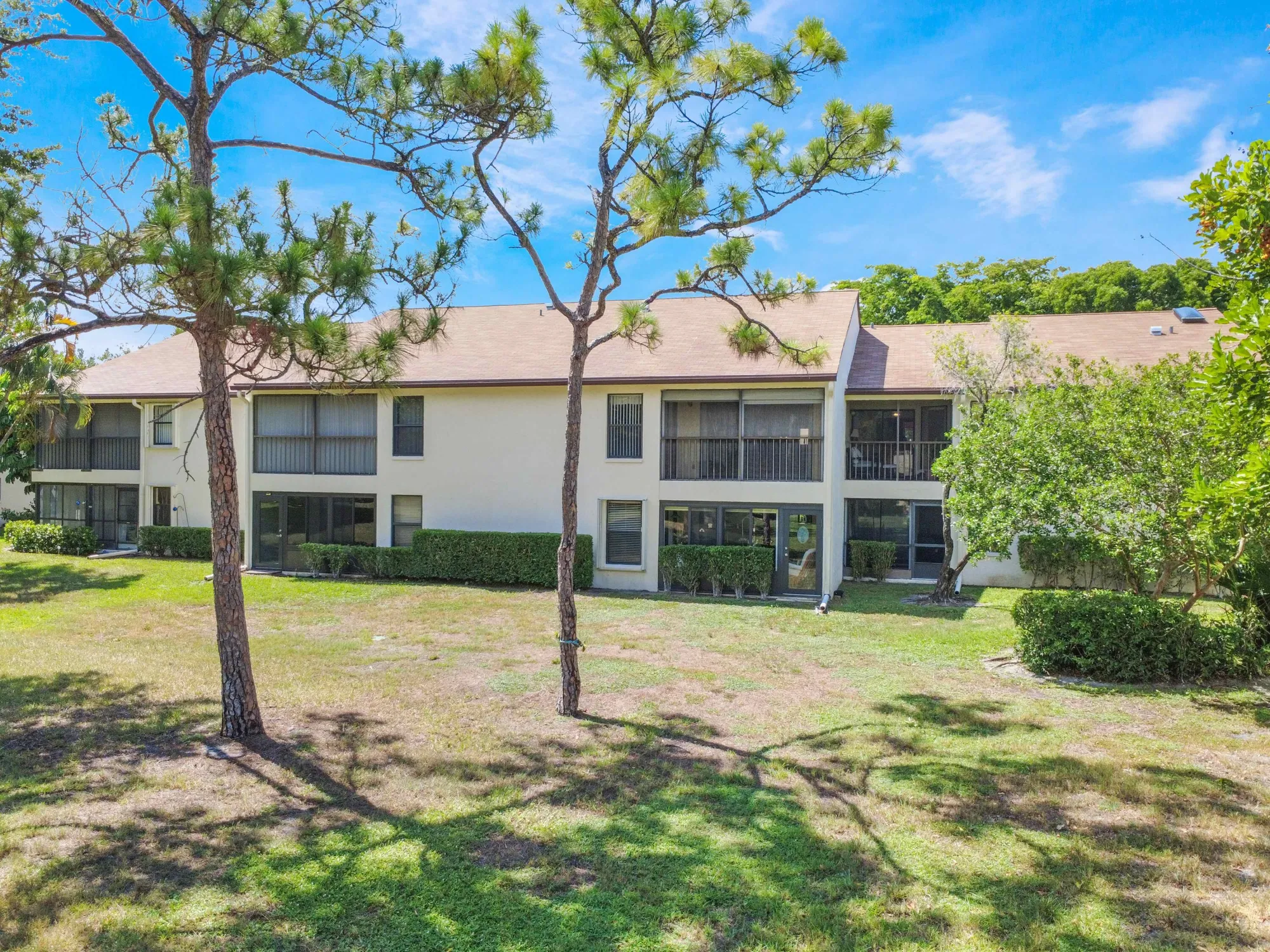 Property Slideshow image 19 of 27 | 3349 lucerne park dr, Greenacres, FL, 33467