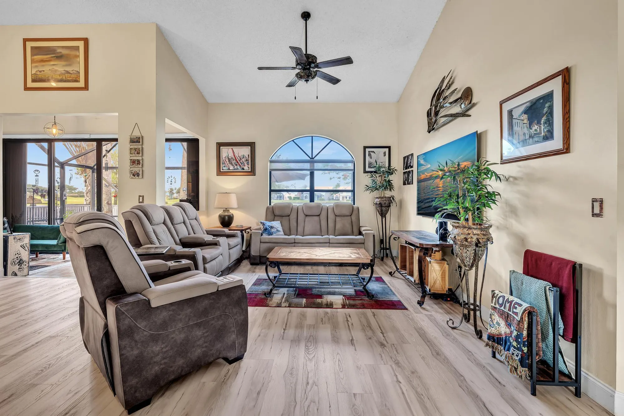 Property Slideshow image 4 of 62 | 8099 cassia dr, Boynton Beach, FL, 33472