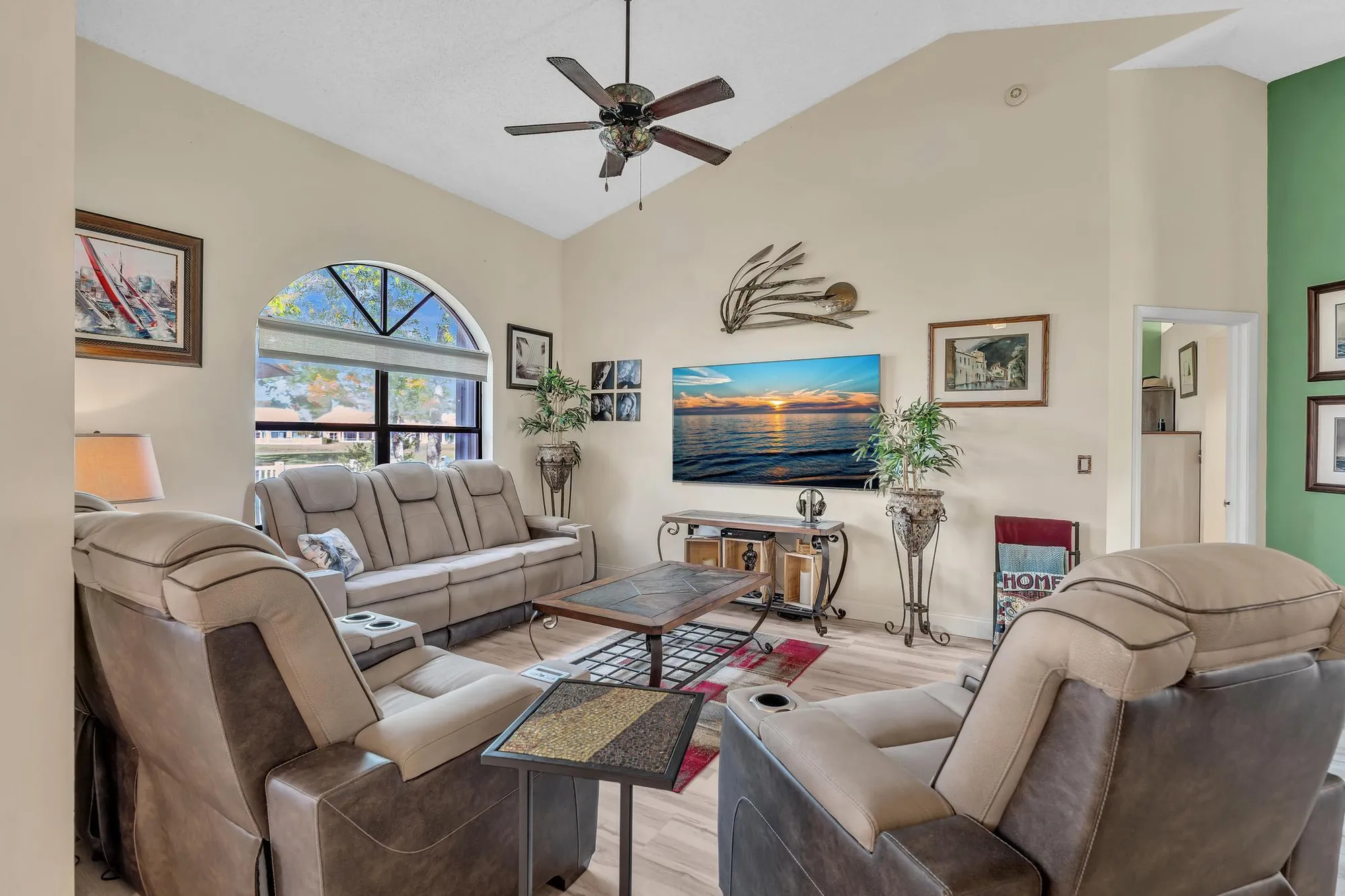 Property Slideshow image 6 of 62 | 8099 cassia dr, Boynton Beach, FL, 33472
