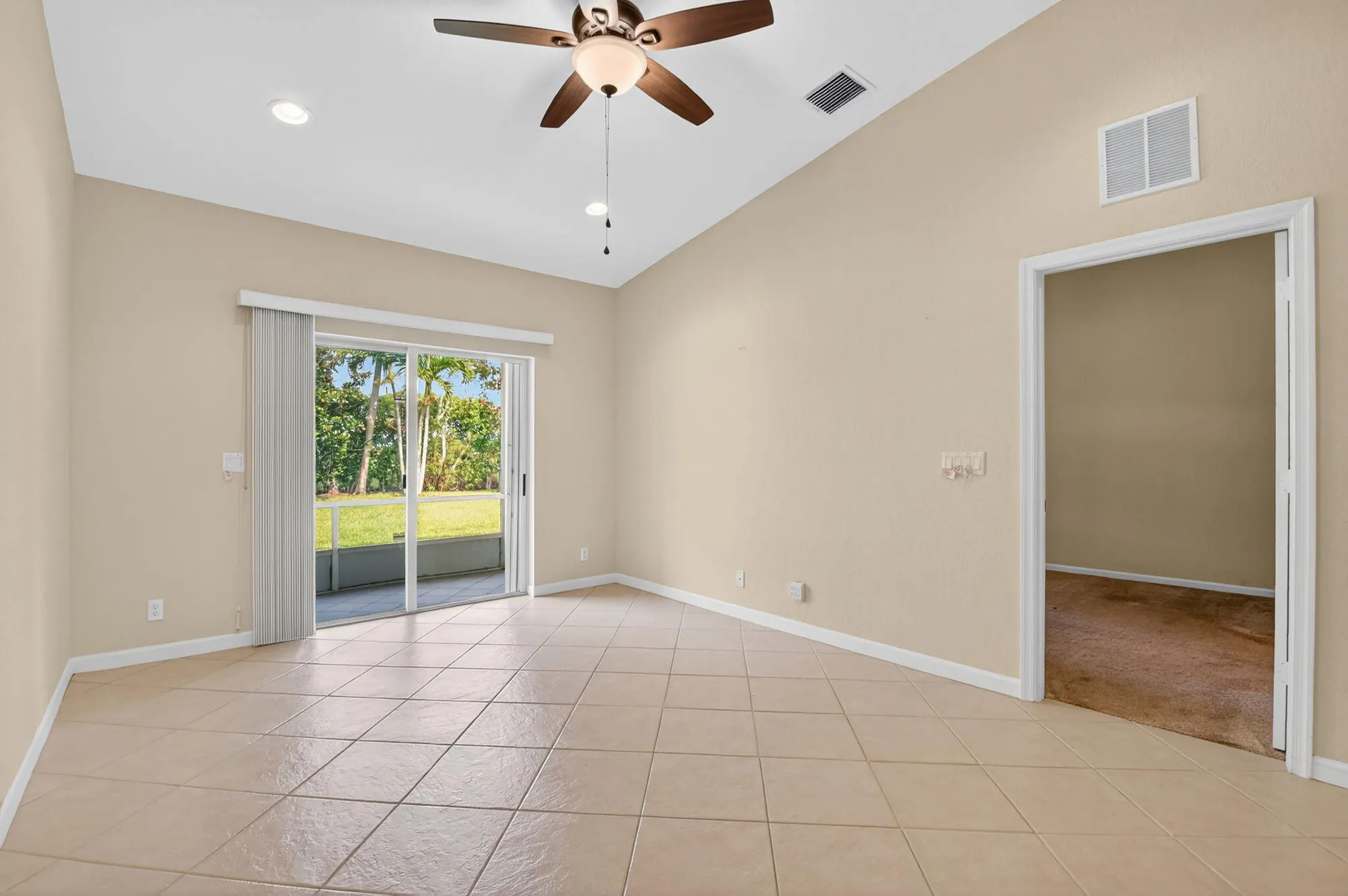 Property Slideshow image 7 of 47 | 2357 windjammer way, West Palm Beach, FL, 33411