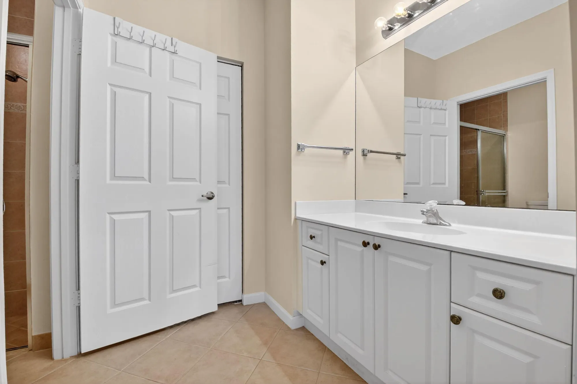 Property Slideshow image 17 of 47 | 2357 windjammer way, West Palm Beach, FL, 33411