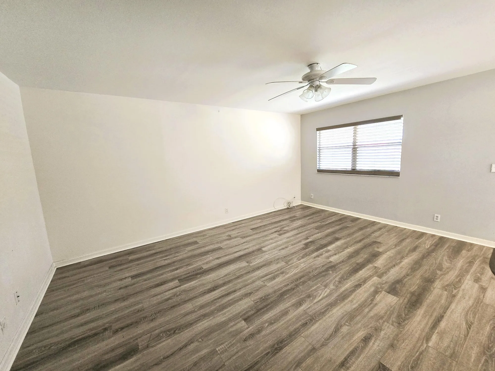 Property Slideshow image 5 of 27 | 89 saxony b b, Delray Beach, FL, 33446