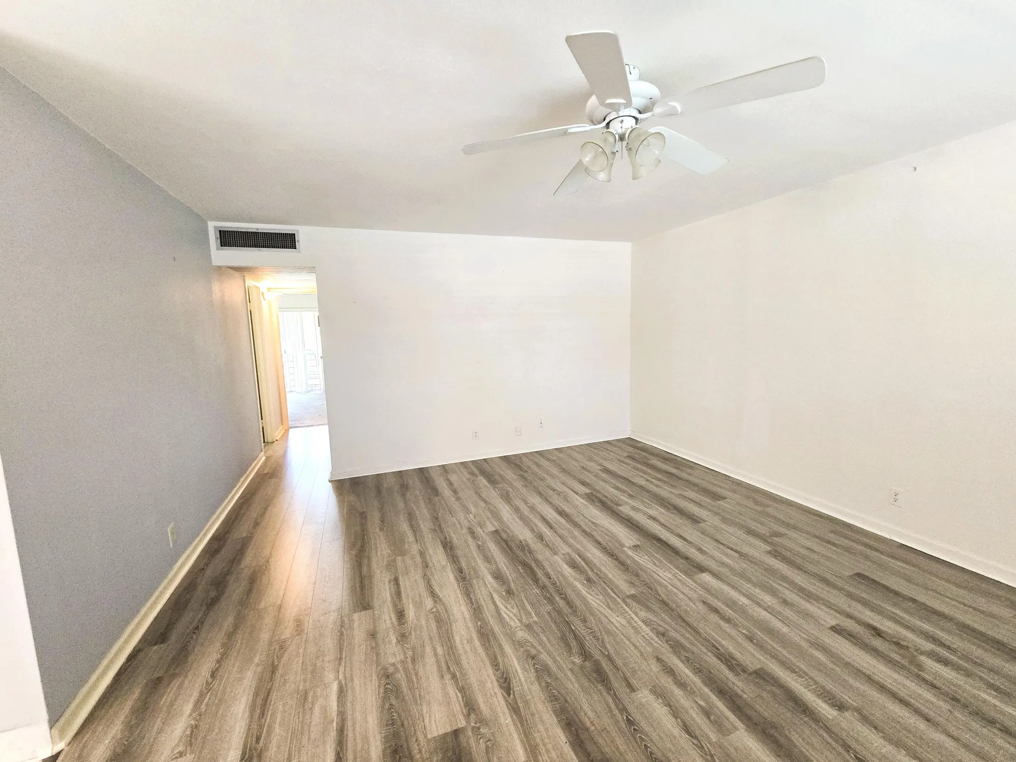 Property Slideshow image 12 of 27 | 89 saxony b b, Delray Beach, FL, 33446