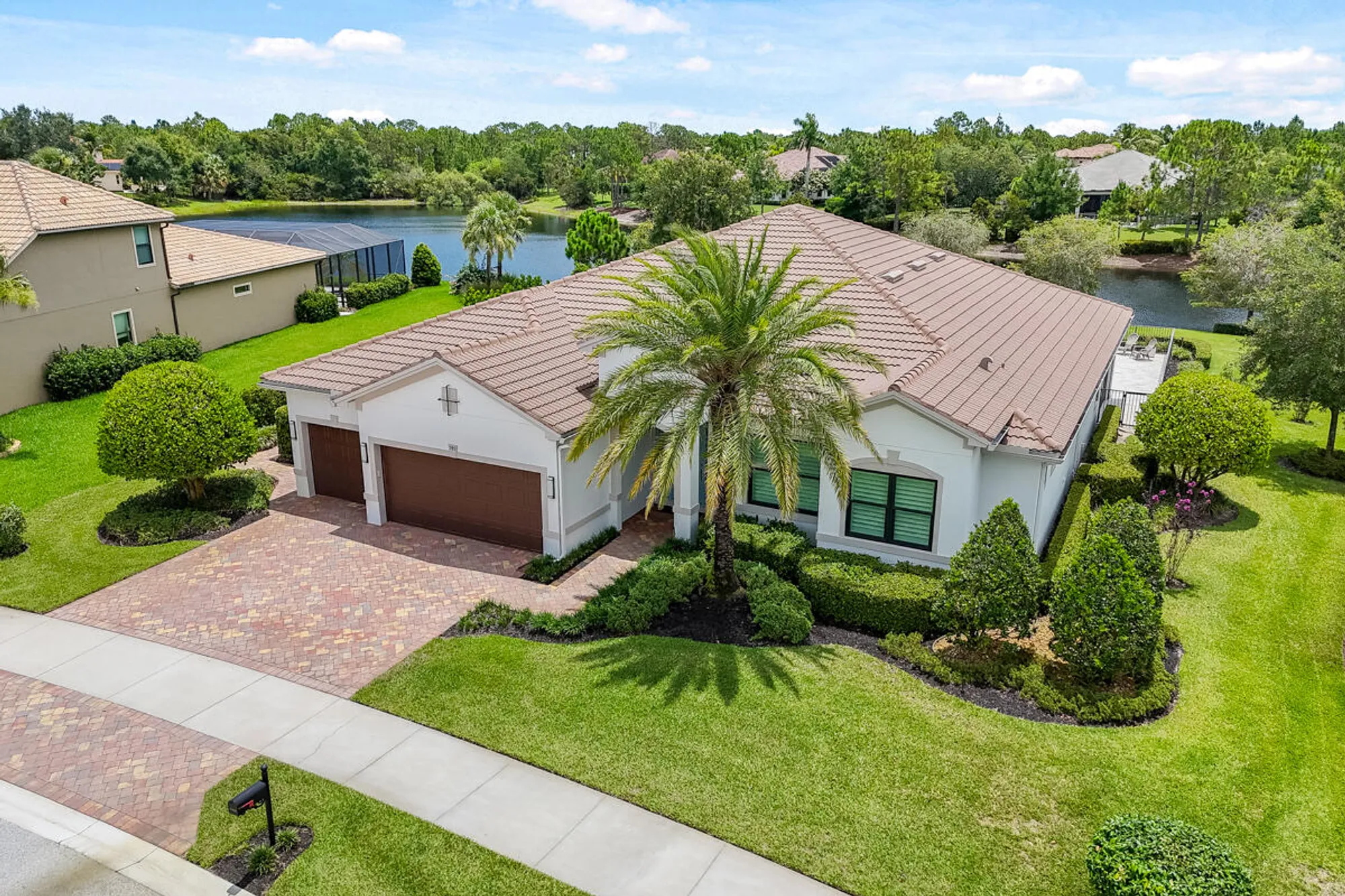 Property Slideshow image 5 of 89 | 749 sw sea green st, Palm City, FL, 34990