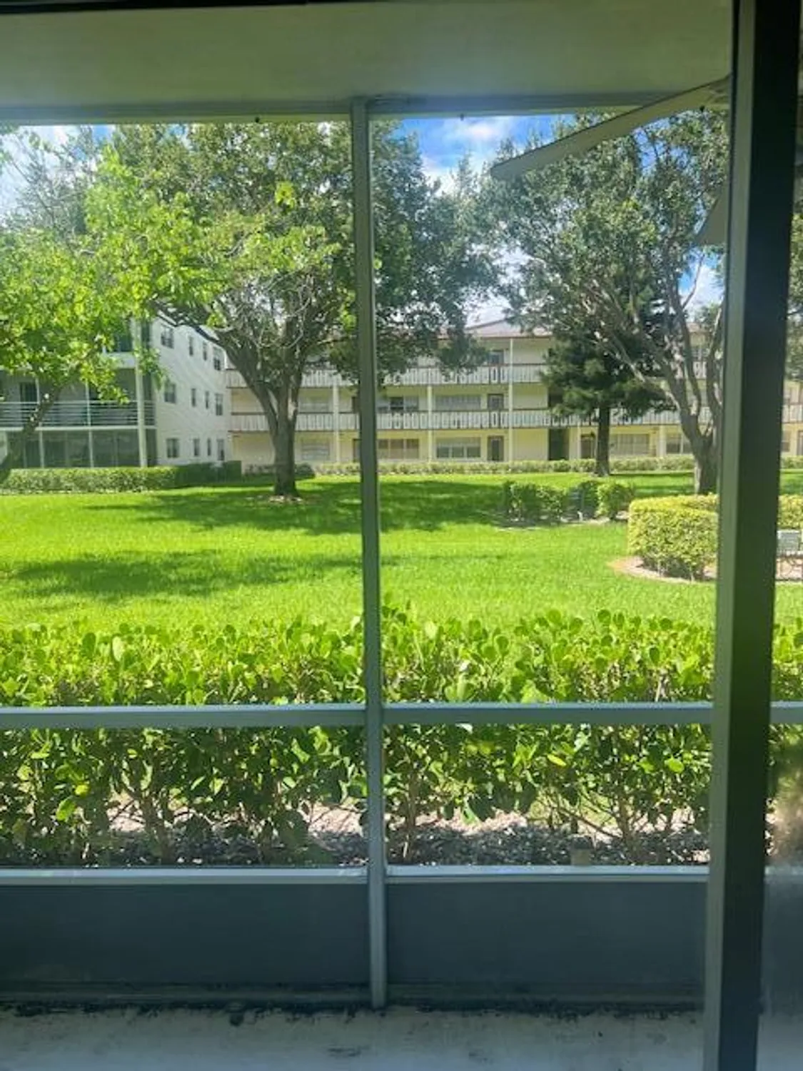 Property Slideshow image 10 of 15 | 90 mansfield c, Boca Raton, FL, 33434