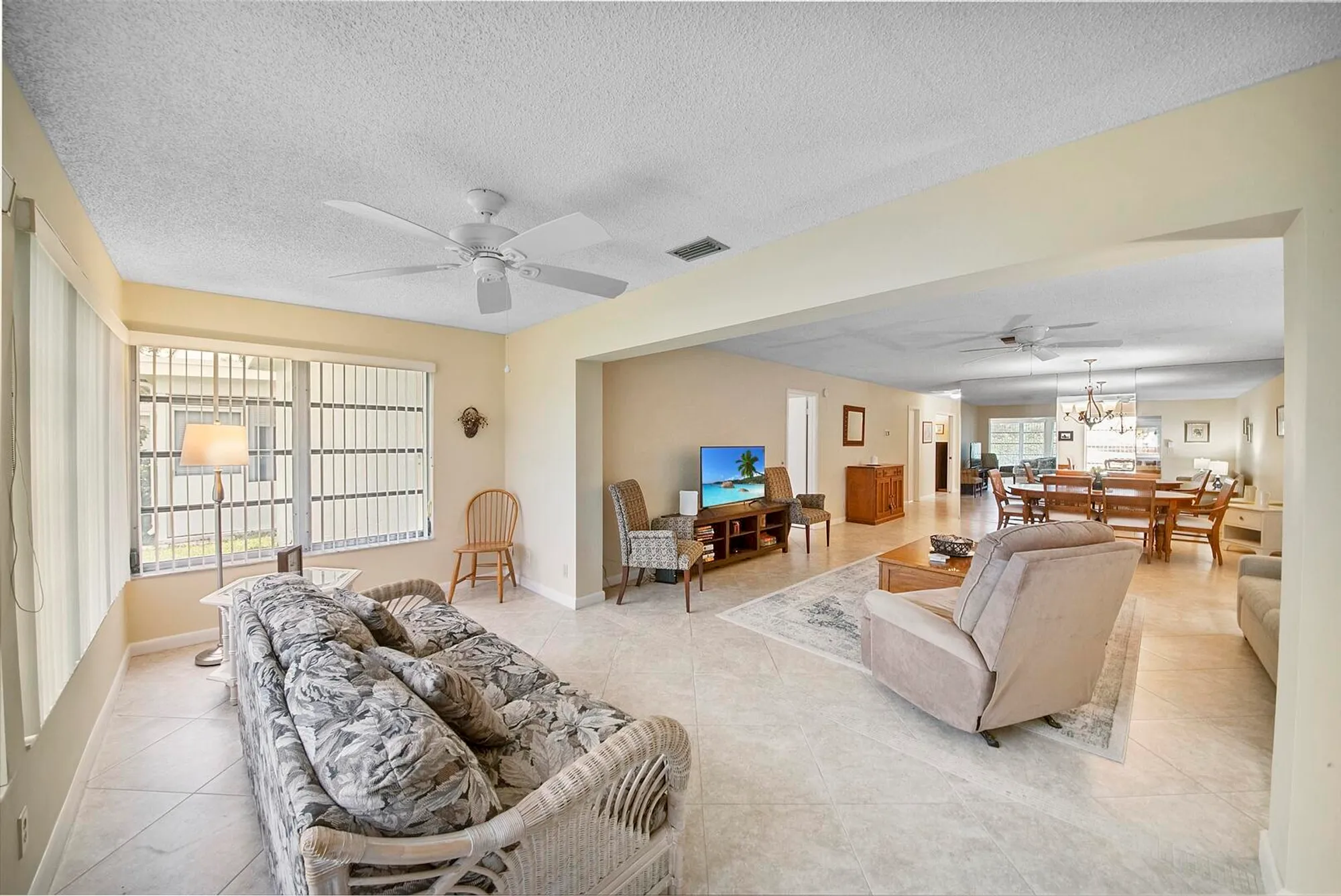 Property Slideshow image 8 of 27 | 5222 privet pl b, Delray Beach, FL, 33484