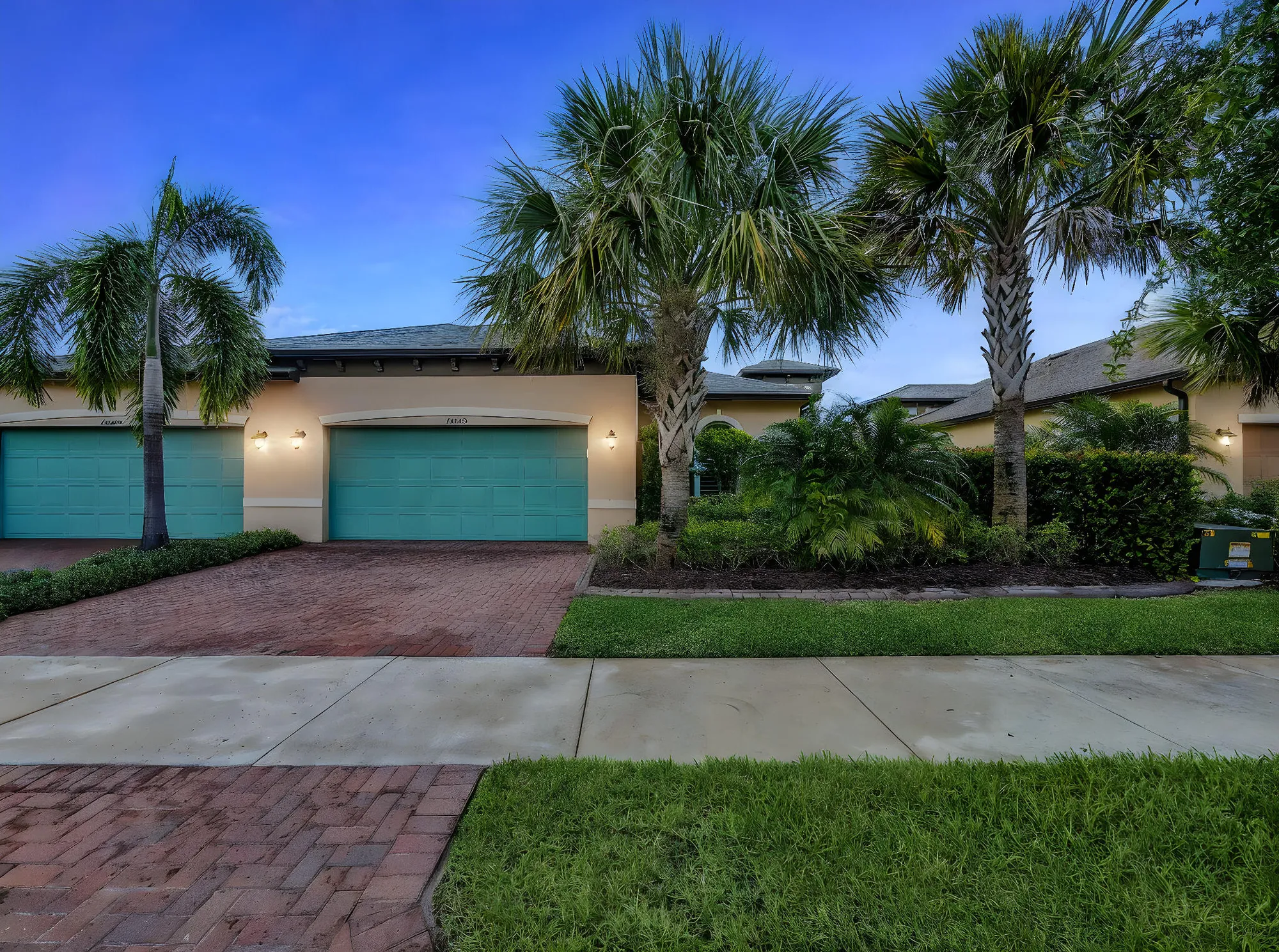 Property Slideshow image 8 of 112 | 12863 sw lake fern cir, Port Saint Lucie, FL, 34987