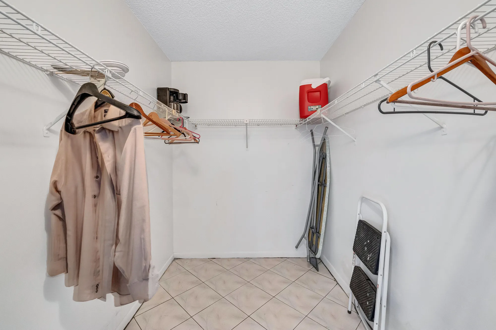 Property Slideshow image 11 of 18 | 1902 bermuda cir l2, Coconut Creek, FL, 33066