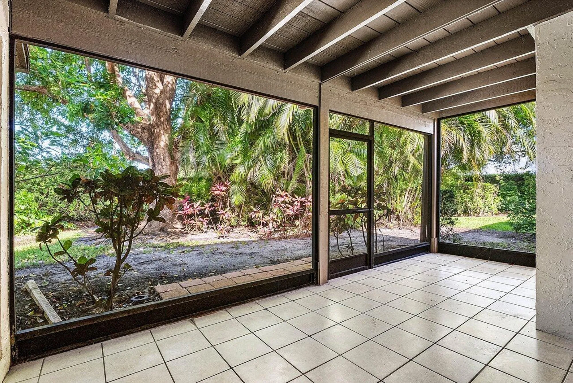 Property Slideshow image 24 of 34 | 5944 forest grove dr apt 3, Boynton Beach, FL, 33437