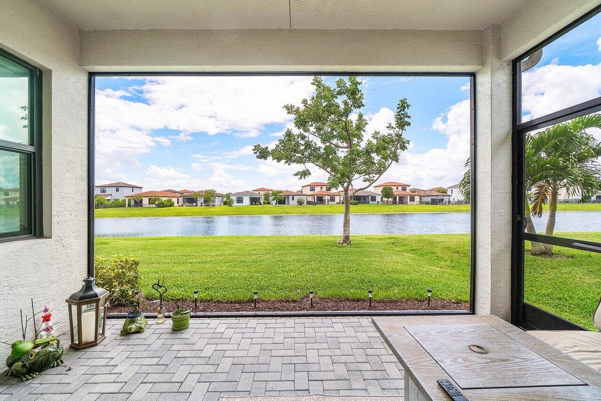 Property Slideshow image 4 of 45 | 16070 key biscayne ln, Loxahatchee, FL, 33470